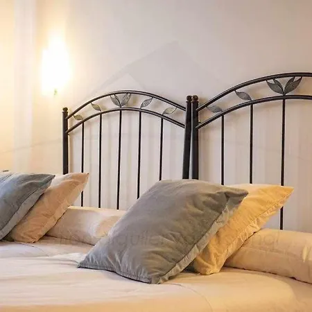 Apartmán Reconquista Apartamento *