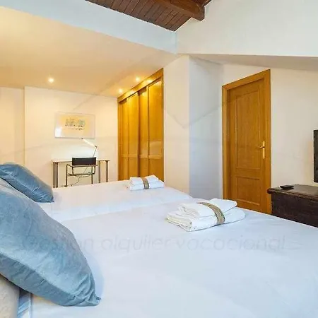 Reconquista Apartamento Apartmán *